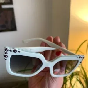 Authentic FENDI 52 Butterfly crystals acetate sunglasses Fendi | Accessories | Authentic Fendi 52 Butterfly Crystals  main image 2